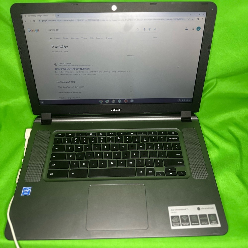 Acer Chrome Book 15 inch laptop